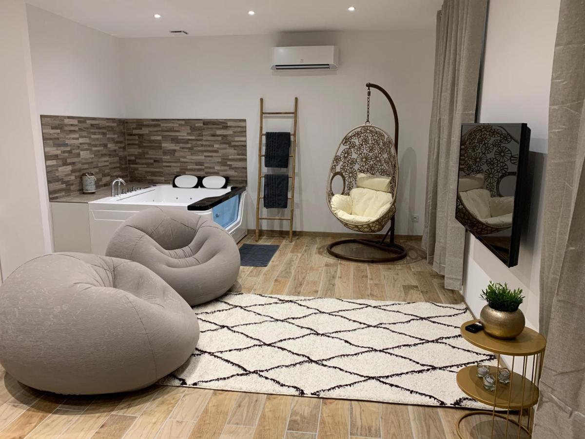 Appartement Cosy Jacuzzy Luxe Gare De Toulon Exterior foto