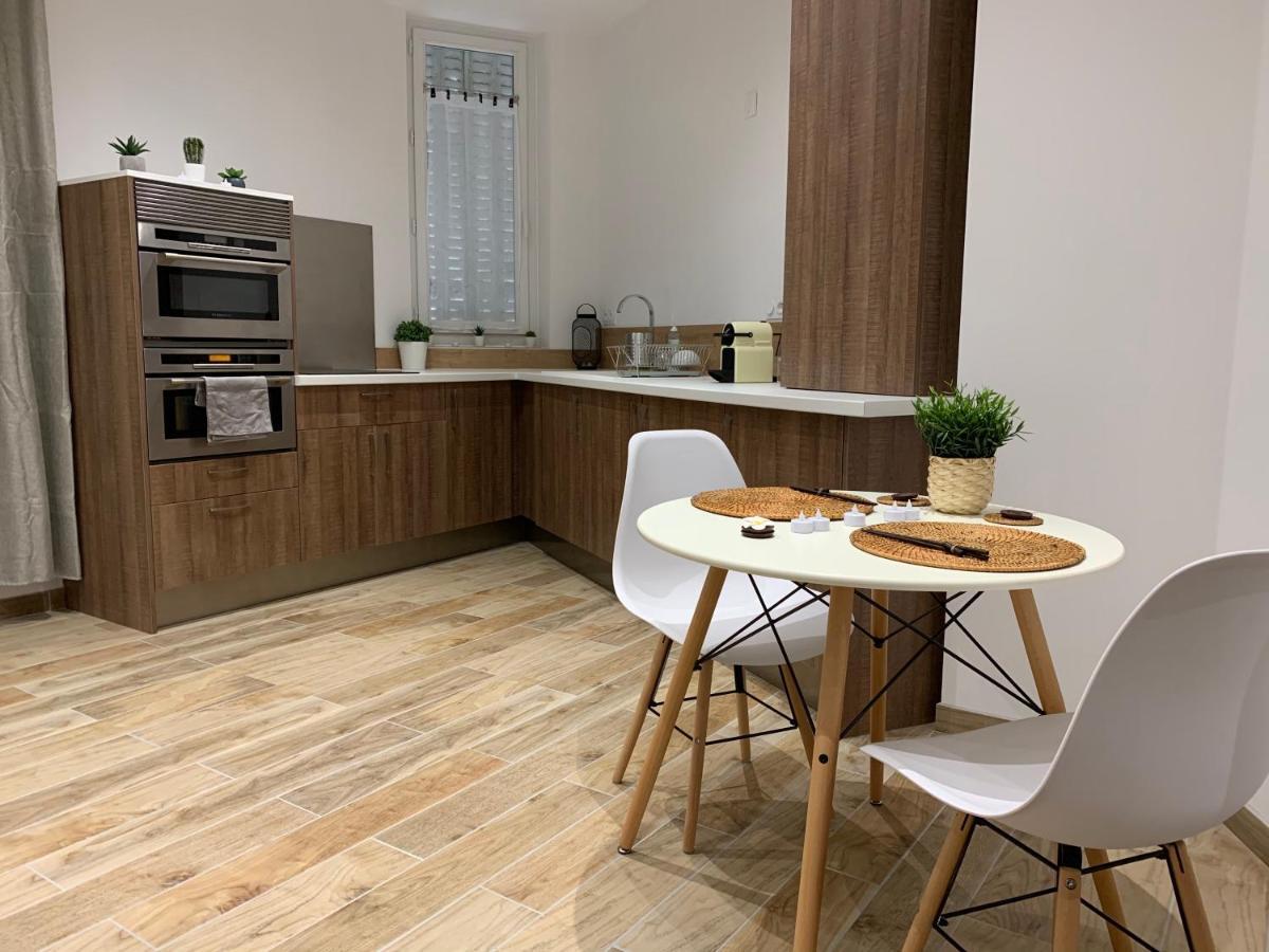 Appartement Cosy Jacuzzy Luxe Gare De Toulon Exterior foto